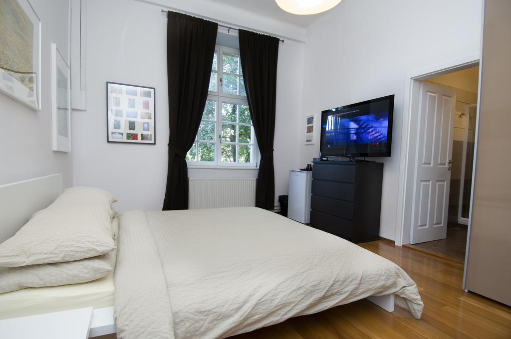 Galeria Rooms Любляна Номер фото