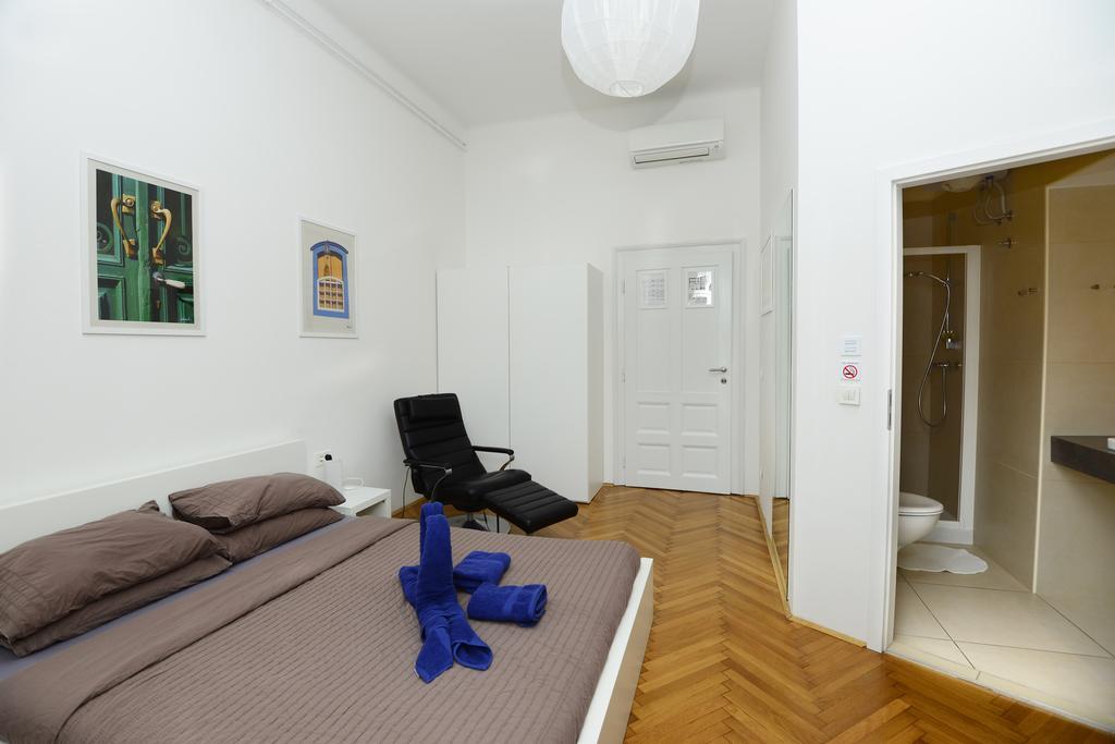 Galeria Rooms Любляна Номер фото