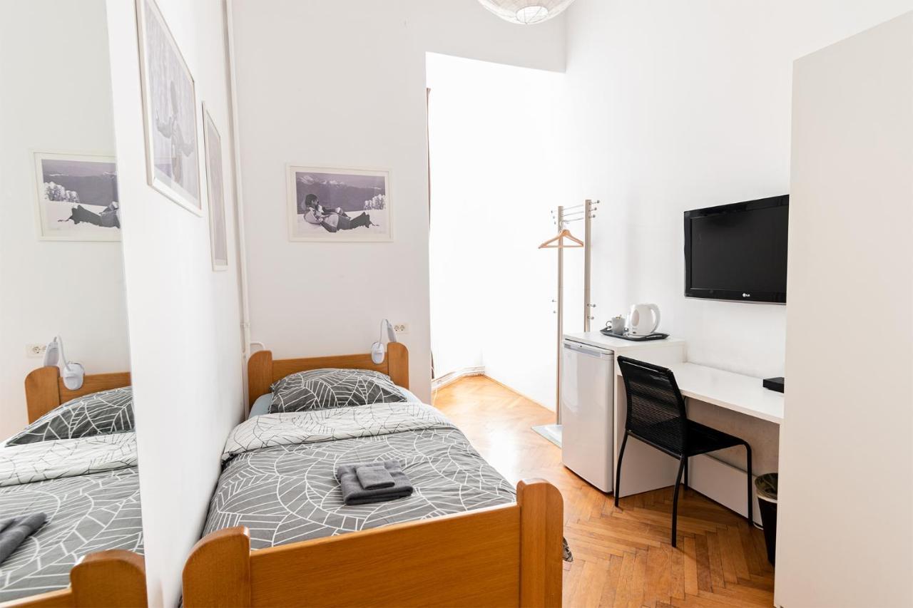 Galeria Rooms Любляна Экстерьер фото